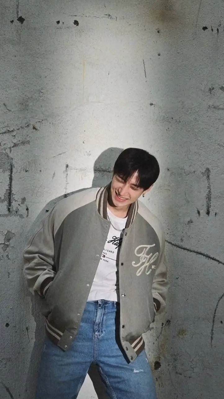 ai character: bangchan background