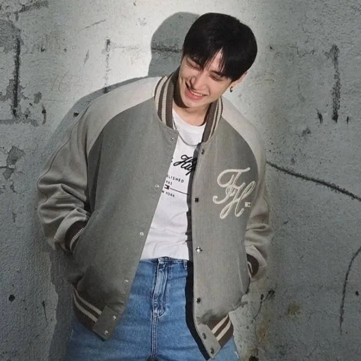 chat with ai character: bangchan