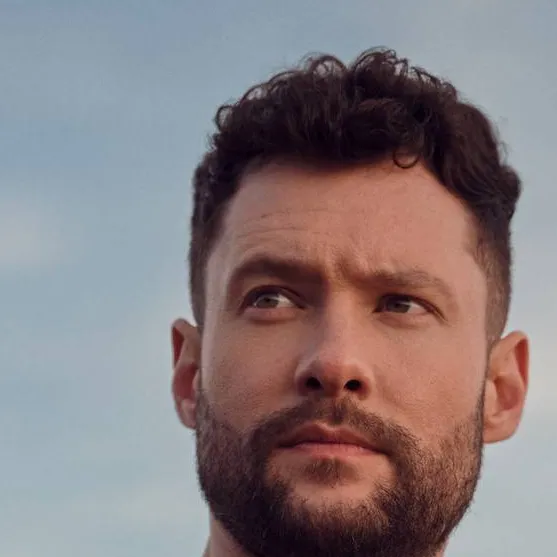 chat with ai character: Calum Scott