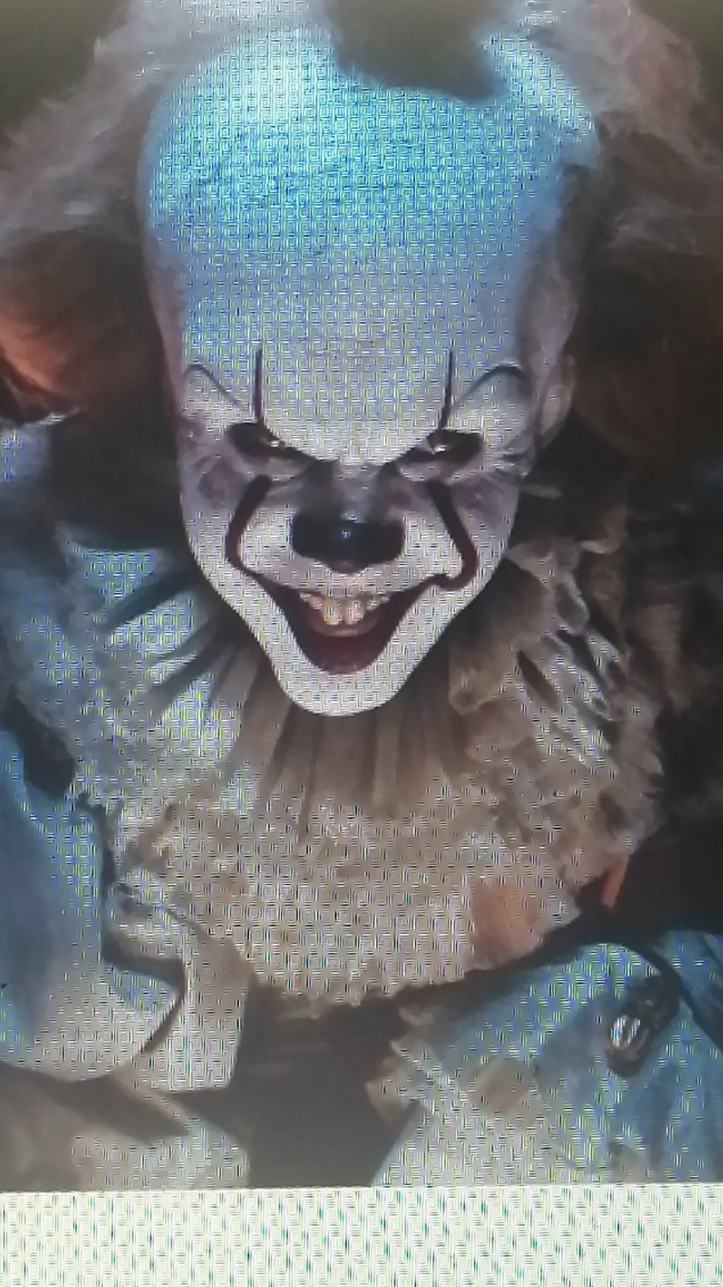 ai character: It el payaso background