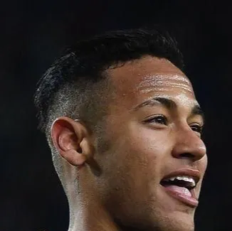 chat with ai character: Neymar jr