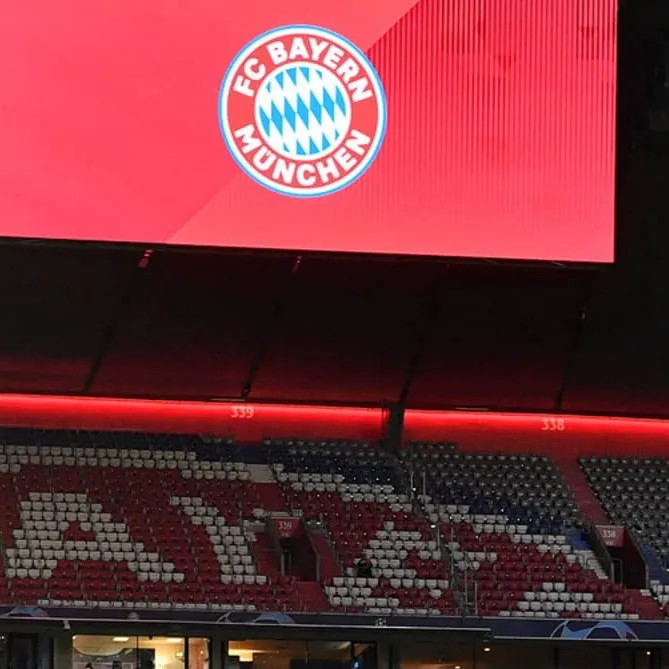 chat with ai character: The game