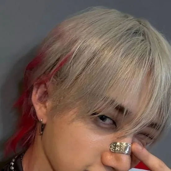 chat with ai character: ~Bangchan~