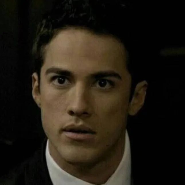 chat with ai character: Tyler Lockwood 