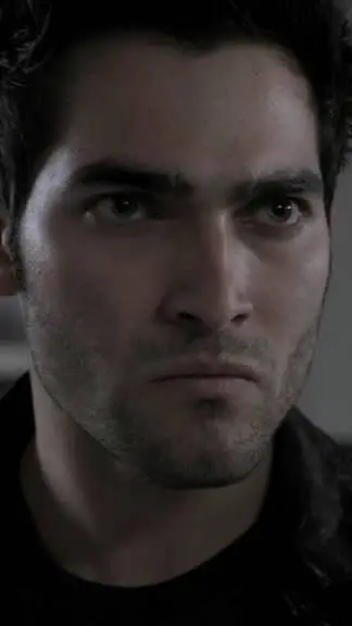 ai character: Derek  background