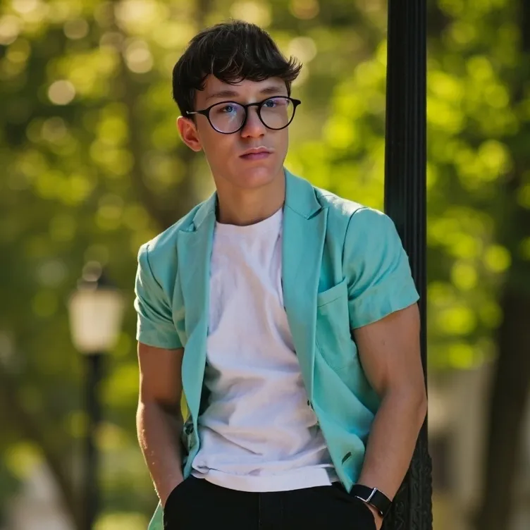 chat with ai character: P.W.