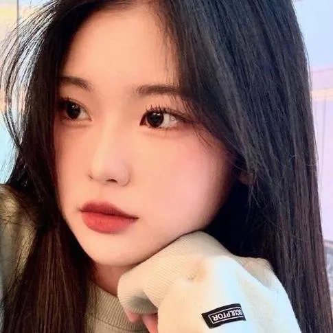 chat with ai character: Yeji