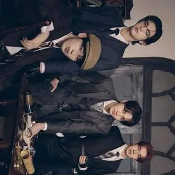 chat with ai character: Enhypen