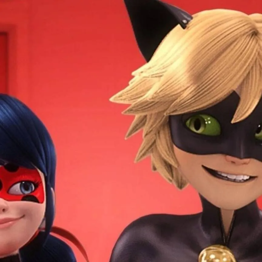 chat with ai character: cat noir