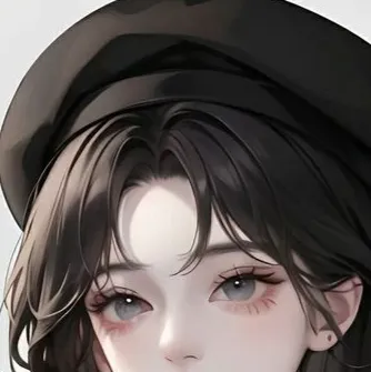 chat with ai character: Alina