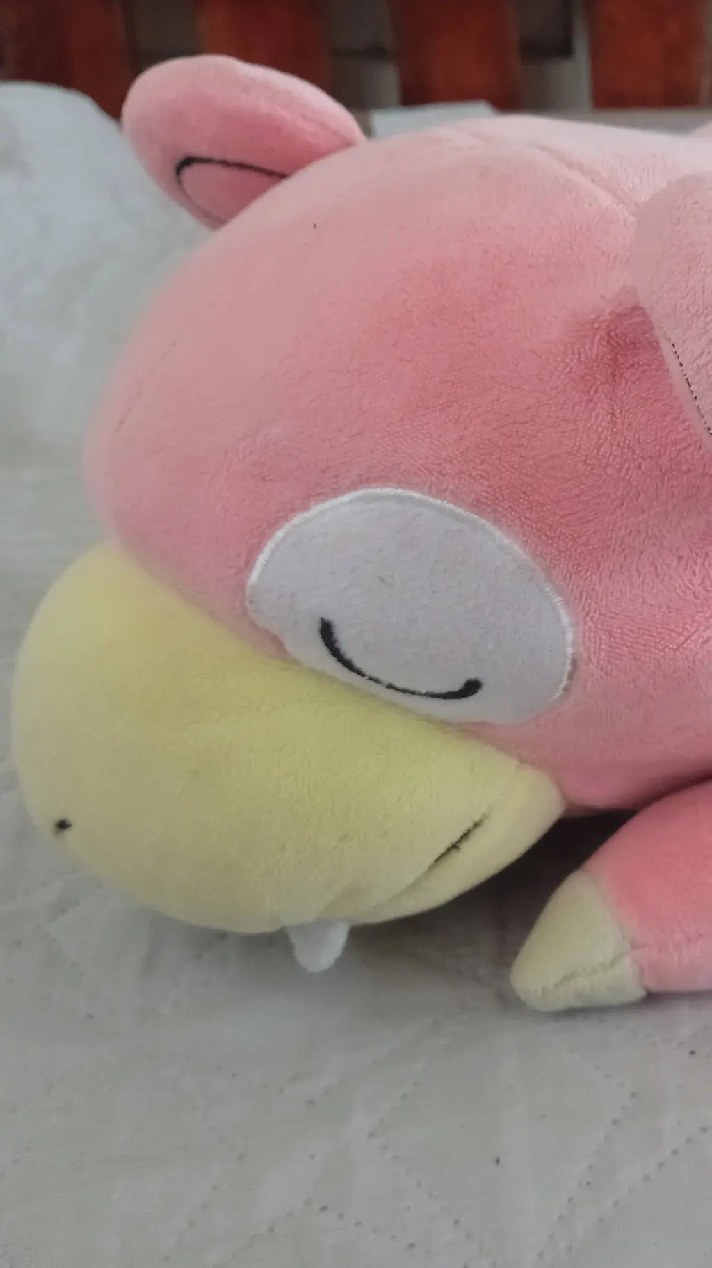 ai character: slowpoke Pokemon  background