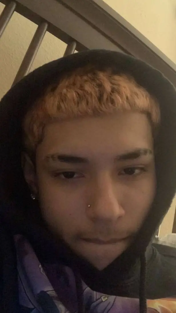 ai character: Aiden 🧟‍♀️ background