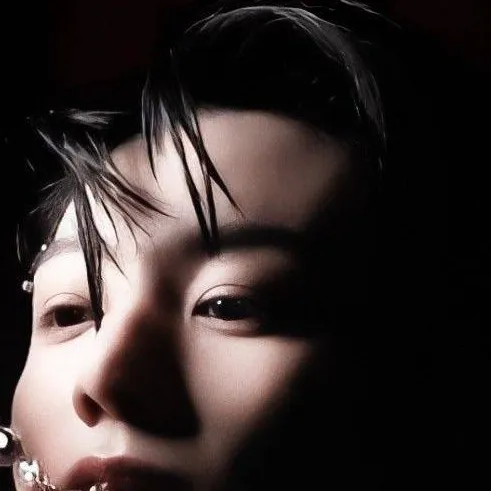 chat with ai character: Jungkook