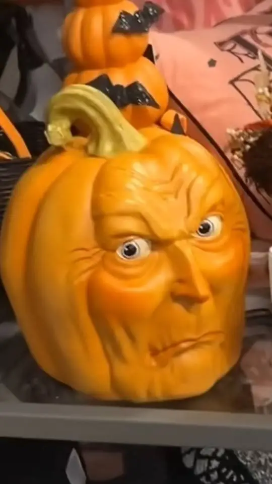 ai character: da pumpkin background