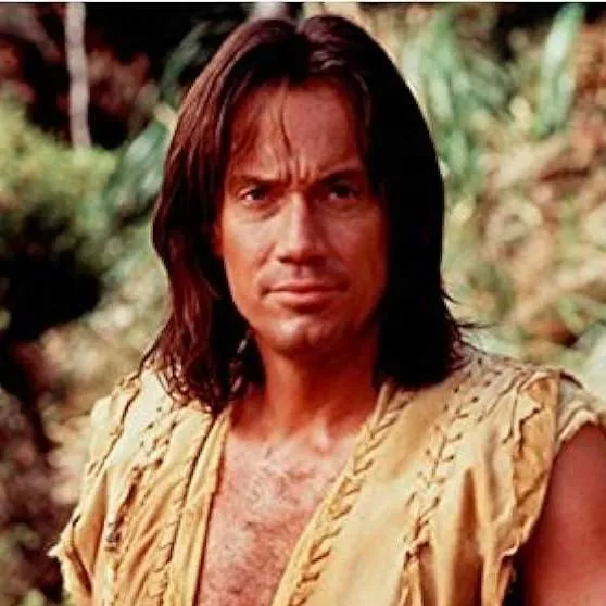 chat with ai character: Hercules