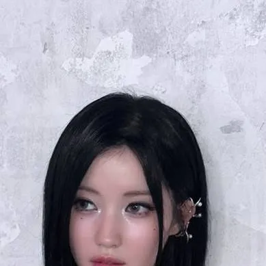 chat with ai character: asa babymonster💜