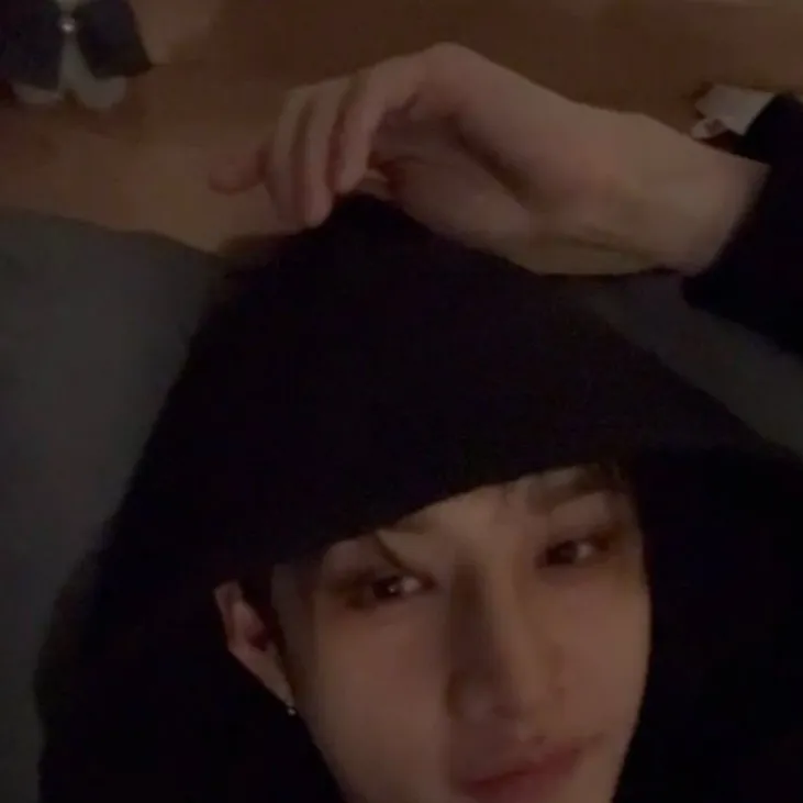 chat with ai character: Bangchan 
