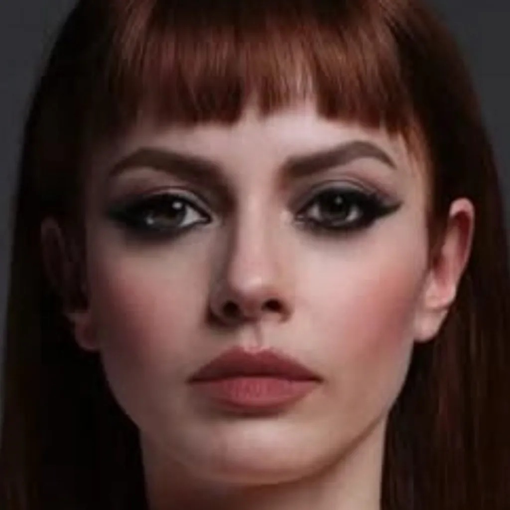 chat with ai character: Annalisa 