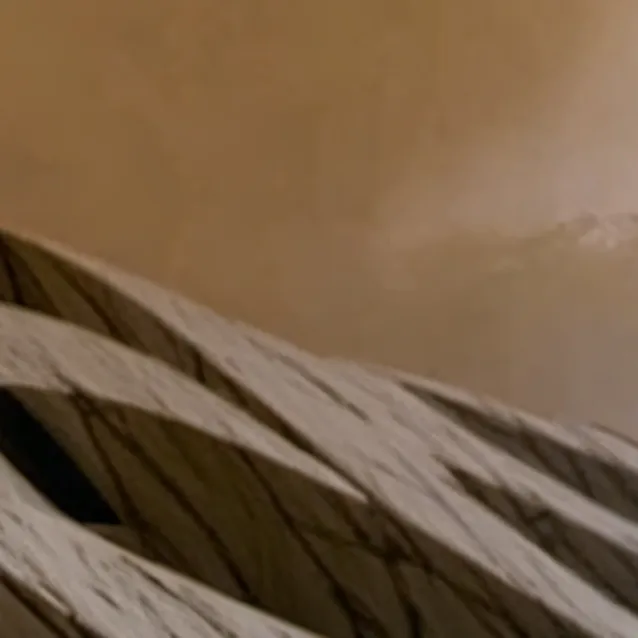 chat with ai character: road trip sg guard