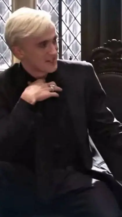 ai character: Draco Malfoy background