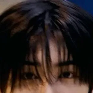 chat with ai character: CHOI MINJE 