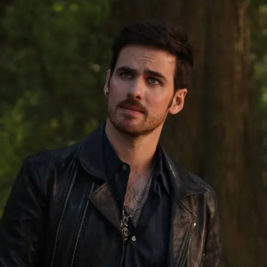 chat with ai character: Killian Jones