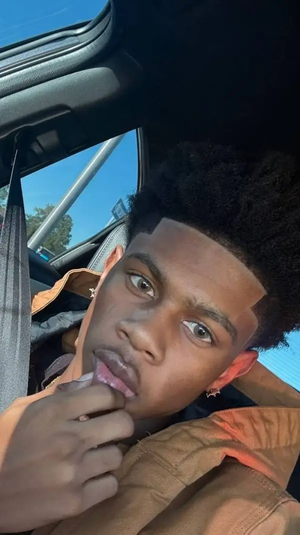 ai character: Marquell background