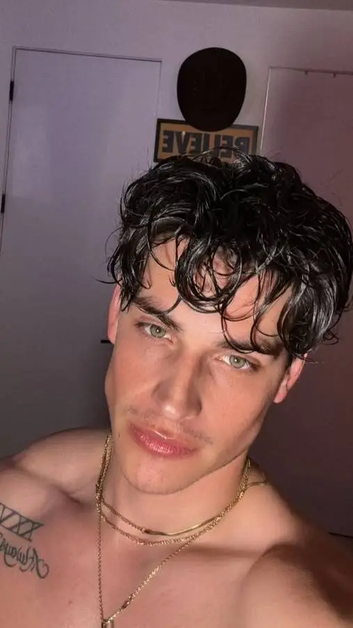 ai character: Andrew background