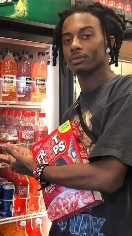 ai character: Playboi Carti background