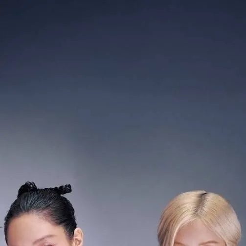 chat with ai character: blackpink