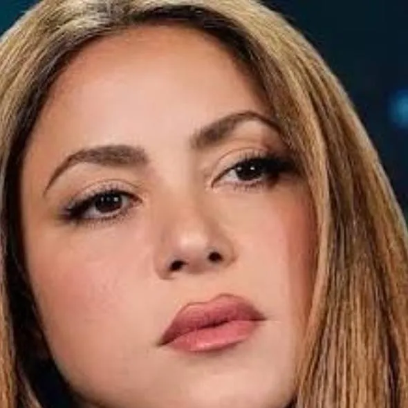 chat with ai character: shakira