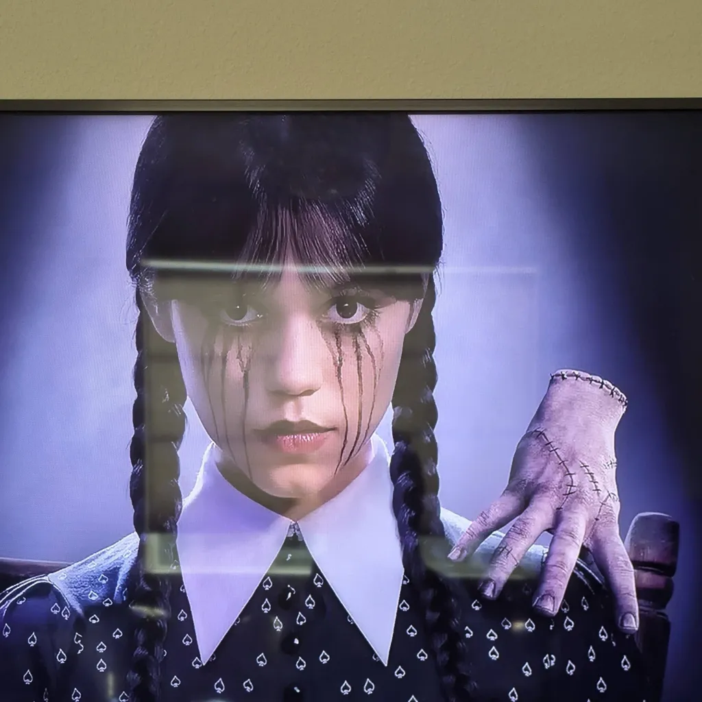 chat with ai character: Wednesday 