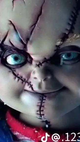 ai character: Chucky  background