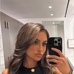 chat with ai character: Gianna Gelosi