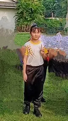 ai character: 米乐乐 background