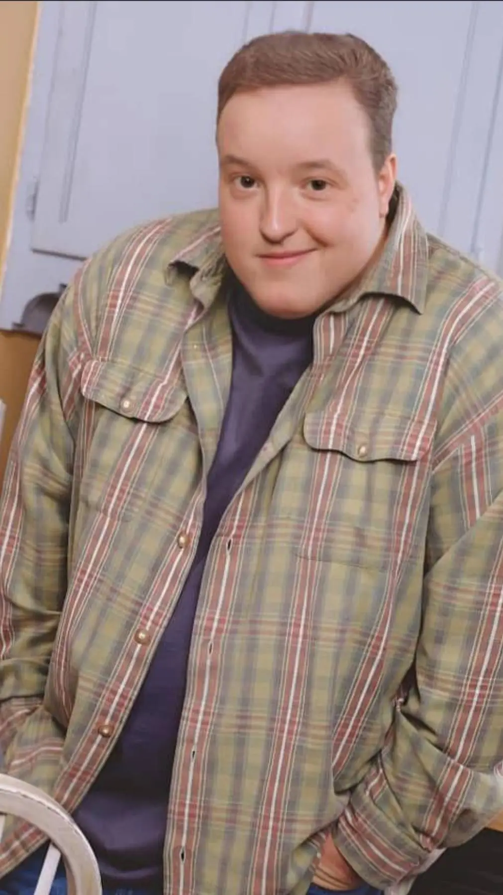 ai character: Kevin bella ramsy background