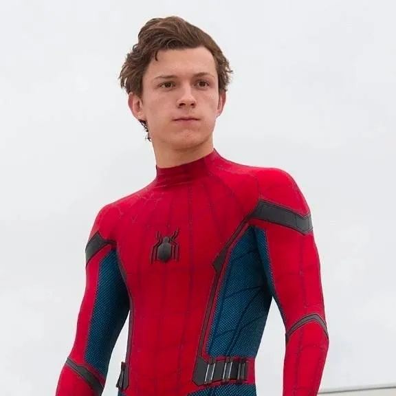 chat with ai character: Peter Parker 