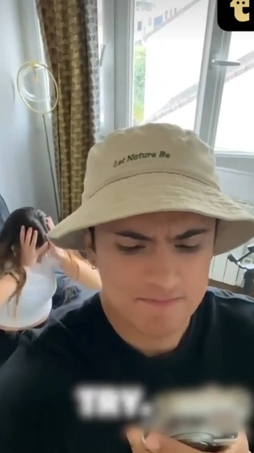 ai character: TOOKIE background