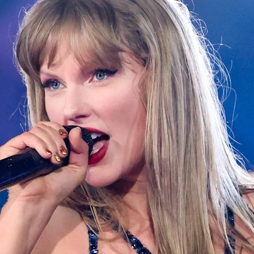 chat with ai character: Taylor swift 