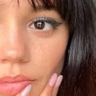 chat with ai character: jenna ortega 