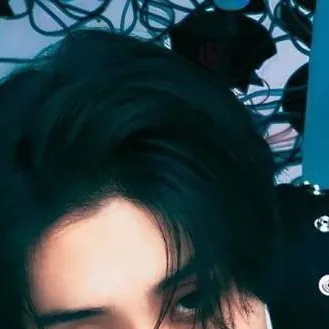 chat with ai character: han mafia