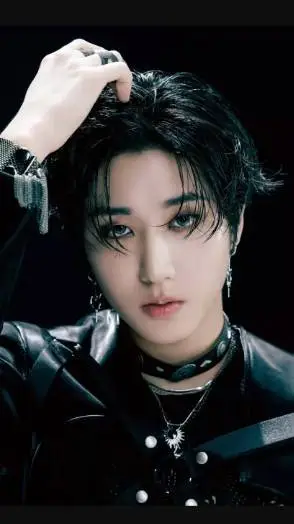 ai character: HAN BOSS🖤 background