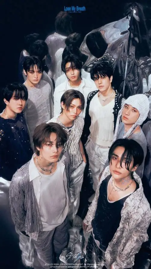 ai character: SKZ!🤧💗😭 background