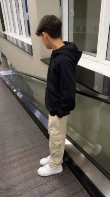 ai character: Austin  background