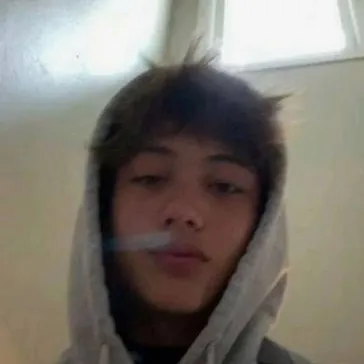 chat with ai character: Liam