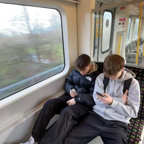 chat with ai character: Jake & Luke 