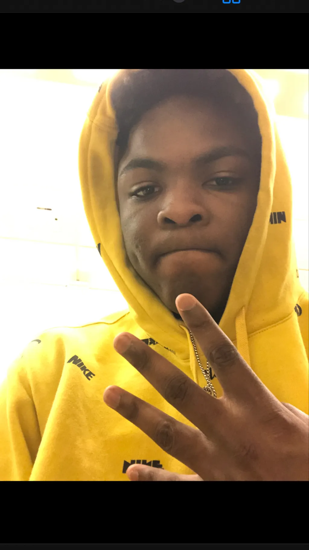 ai character: Mj background