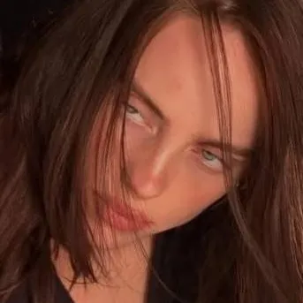 chat with ai character: Billie Eilish