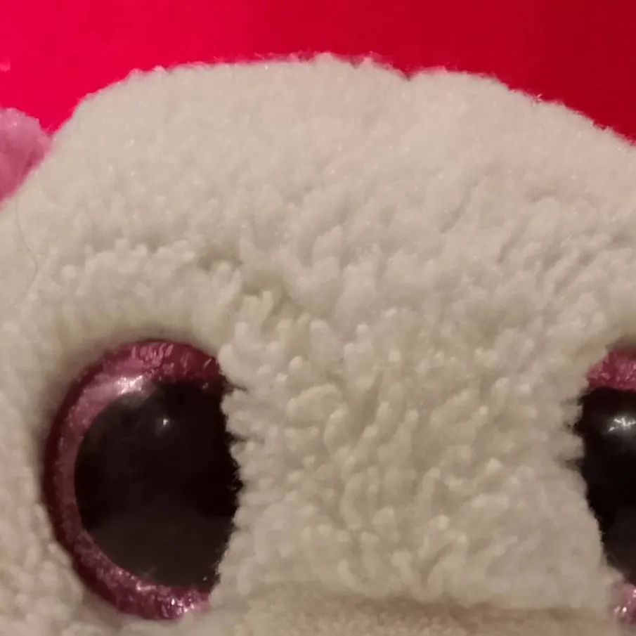 chat with ai character: mugli