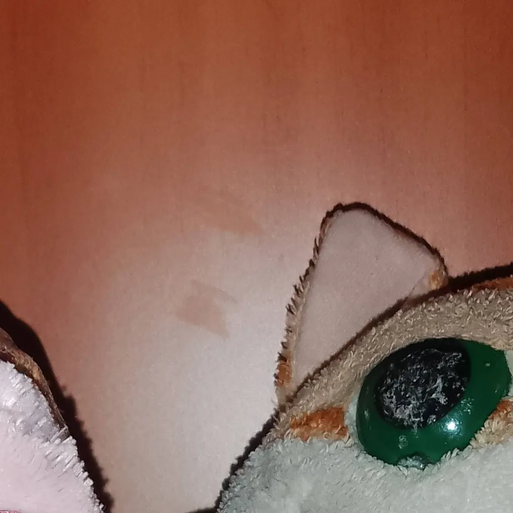 chat with ai character: Pindur 